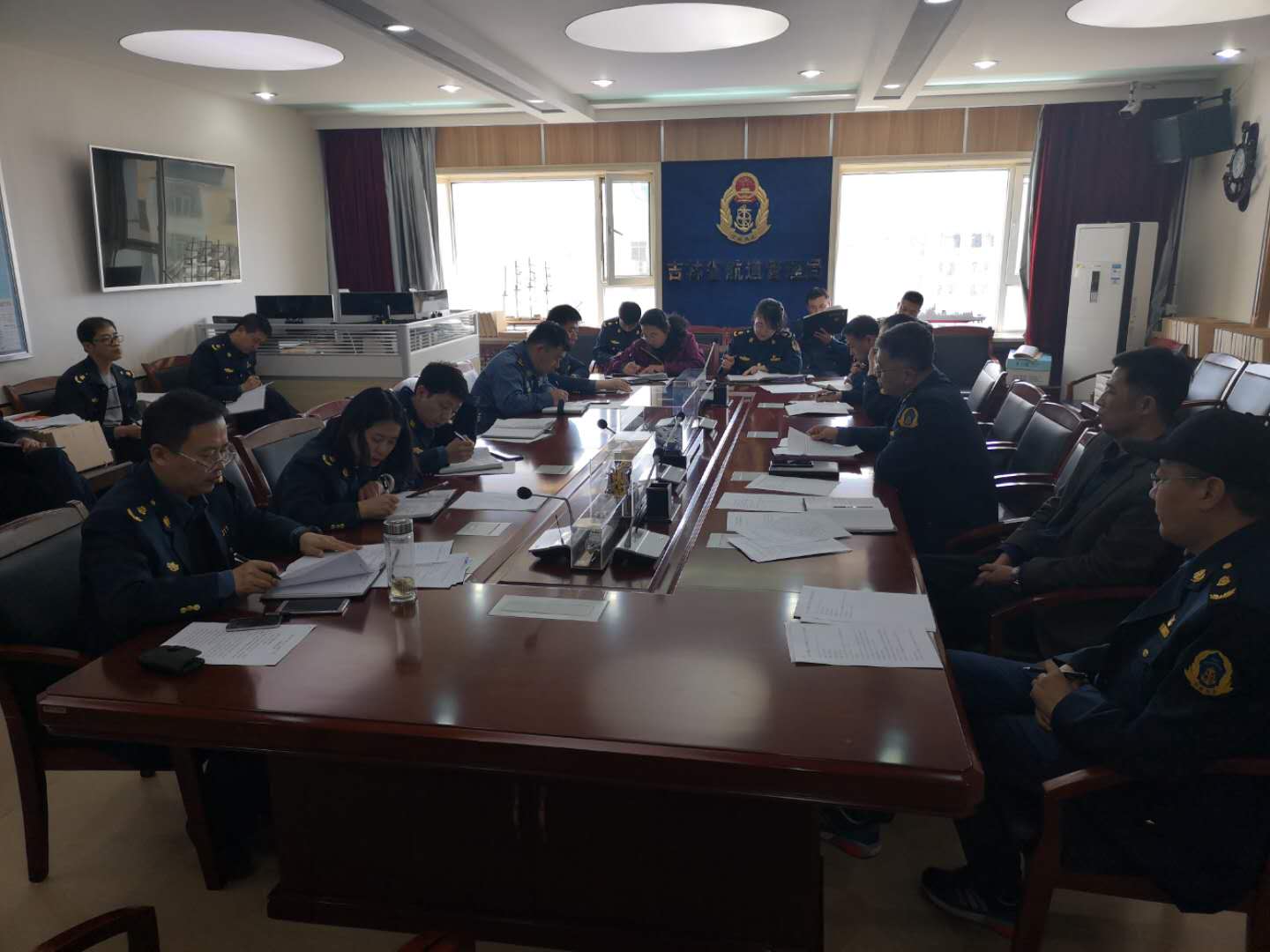 省航道管理局召开2019年第3次扫黑除恶专项斗争工作领导小组会议